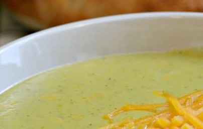 LCHF brezglutenska juha z jalapeno papriko